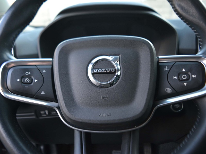 19 - Volvo XC40 1.5 t5 recharge plug-in-hybrid inscription expression geartronic my21