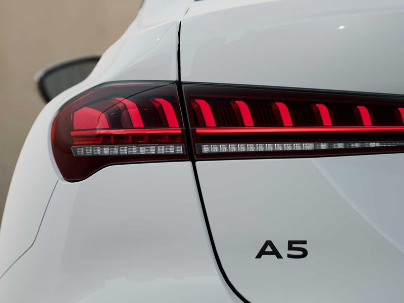 7 - Audi A5 berlina 2.0 tdi mhev+ 204cv business advanced