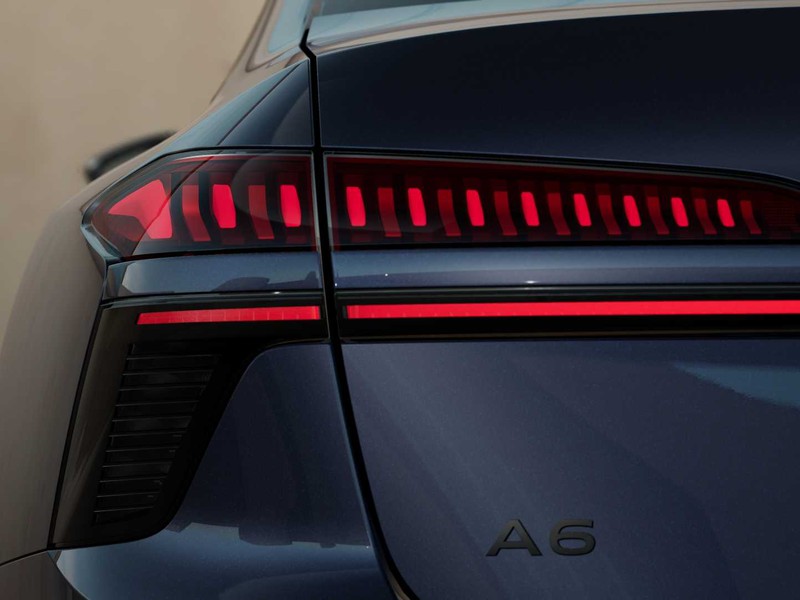 7 - Audi A6 2.0 tdi mhev+ 204cv s line edition s tronic