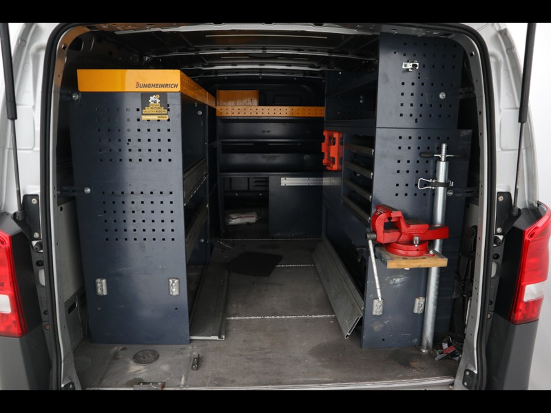 13 - Mercedes Vans Vito 114 cdi long e6