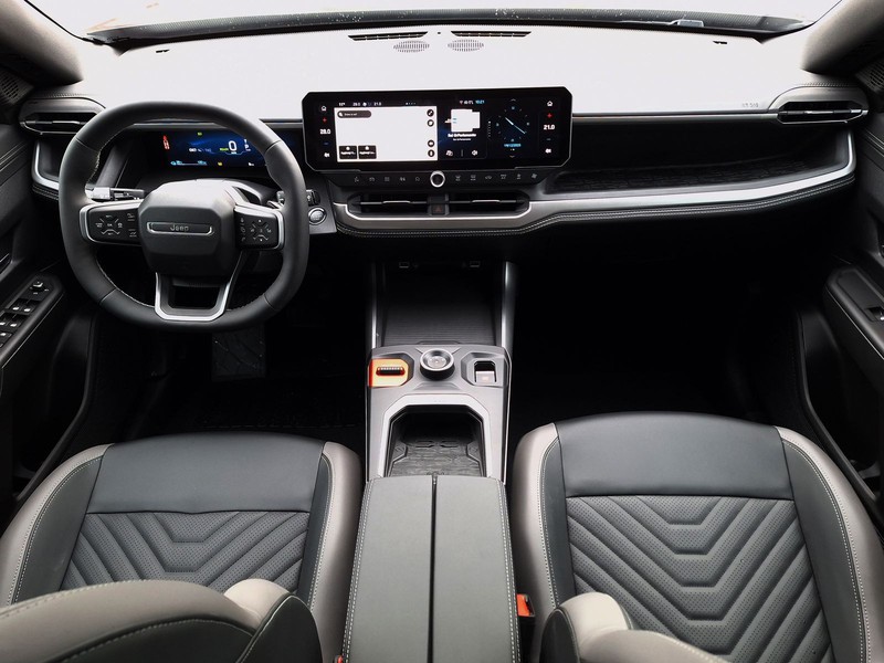 7 - Jeep Compass first edition fwd auto