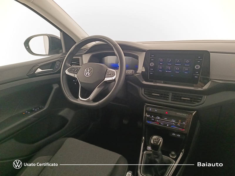 7 - Volkswagen T-Cross 1.0 tsi 95cv life