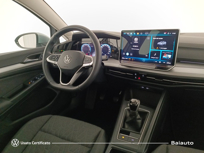 7 - Volkswagen Golf 2.0 tdi scr 115cv life