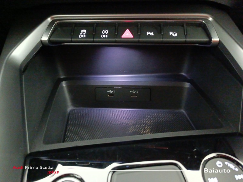 13 - Audi A3 sportback 30 2.0 tdi business advanced s tronic