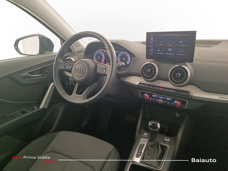 7 - Audi Q2 35 1.5 tfsi s line edition s tronic