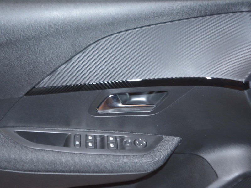 13 - Peugeot 208 1.2 puretech 100cv style s&s