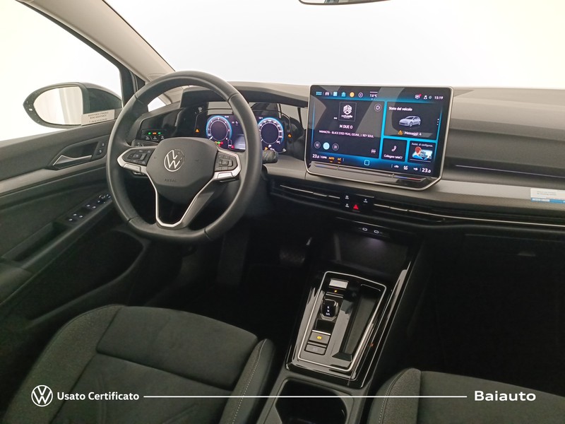 7 - Volkswagen Golf 2.0 tdi scr 150cv style dsg