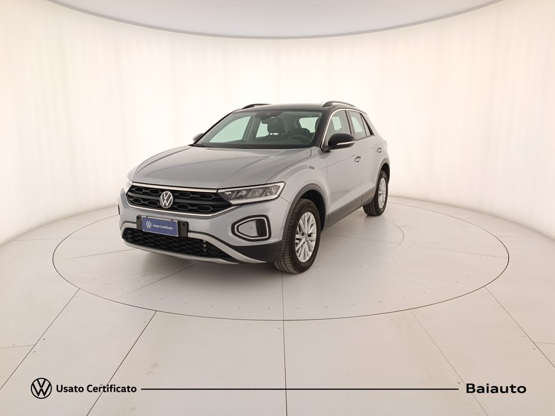 1 - Volkswagen T-Roc 2.0 tdi scr 150cv life dsg