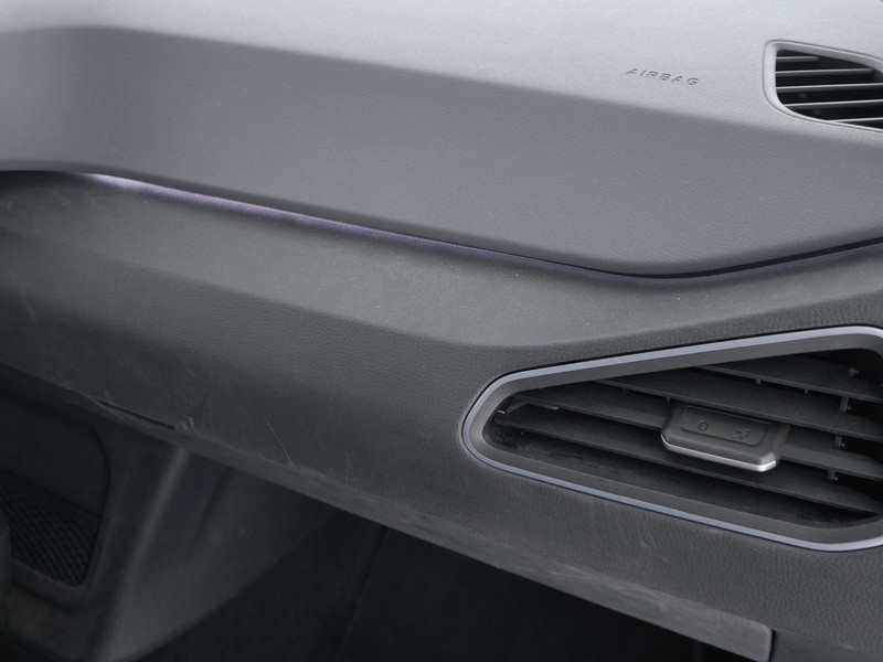 19 - Volkswagen ID.3 58 kwh pro performance active