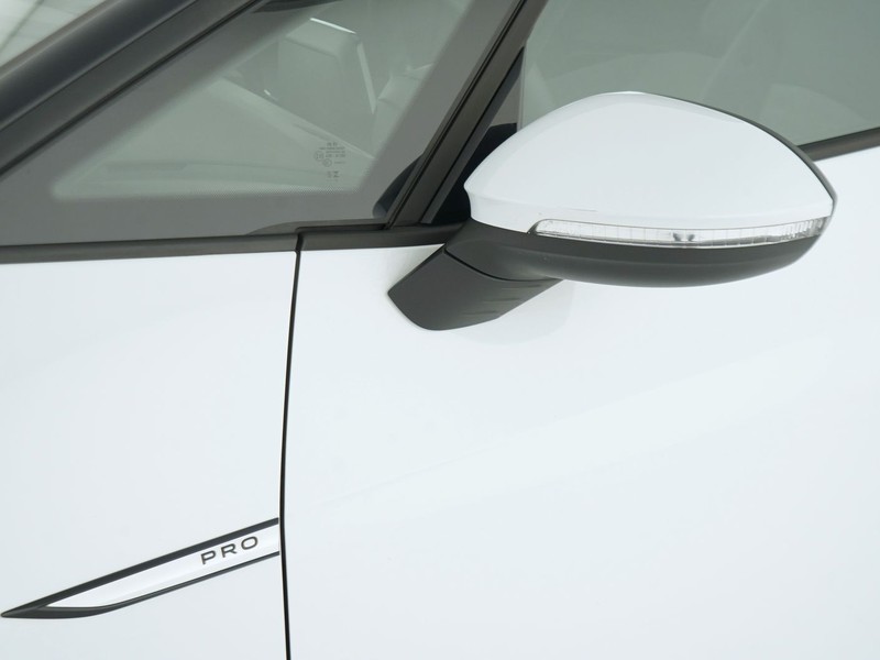 37 - Volkswagen ID.3 58 kwh pro performance active