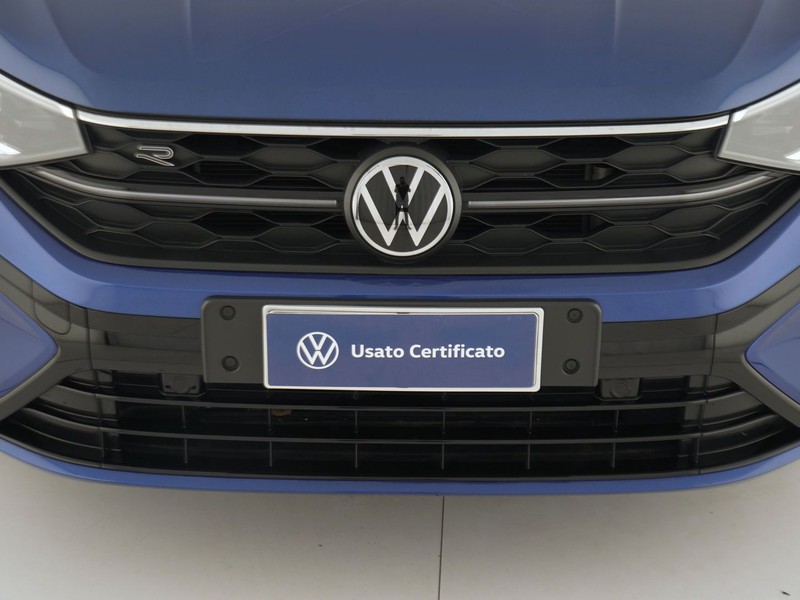 13 - Volkswagen Taigo 1.0 tsi 115cv r-line dsg