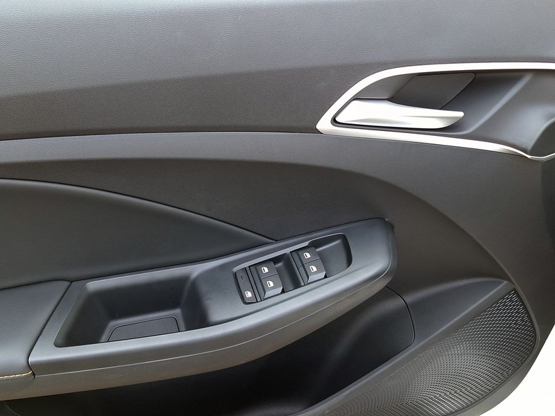 19 - Mg MG3 1.5 hybrid+ luxury