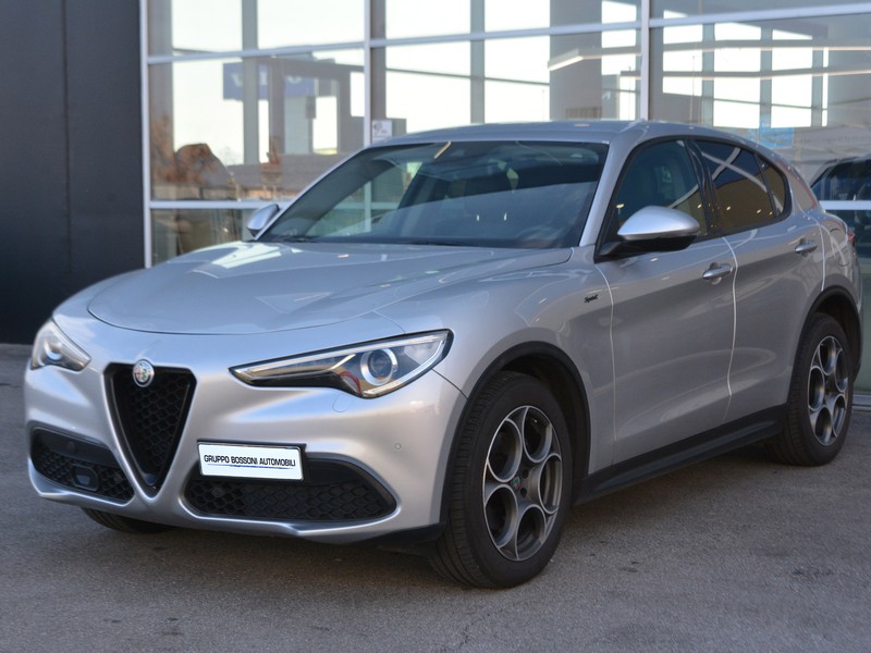1 - Alfa Romeo Stelvio 2.2 turbo 190cv sprint q4 at8