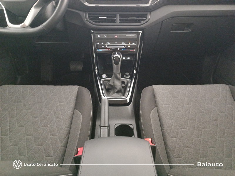 13 - Volkswagen T-Cross 1.0 tsi 115cv life dsg
