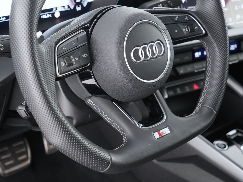 25 - Audi A3 sportback 2.0 tdi 150cv s line edition s tronic