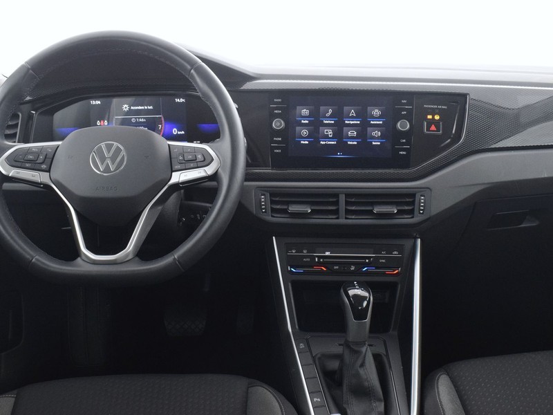 7 - Volkswagen Polo 1.0 tsi 95cv life dsg