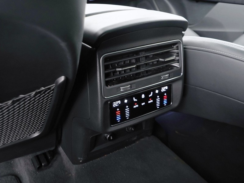 31 - Audi Q8 3.0 v6 tdi mhev 286cv s line edition quattro