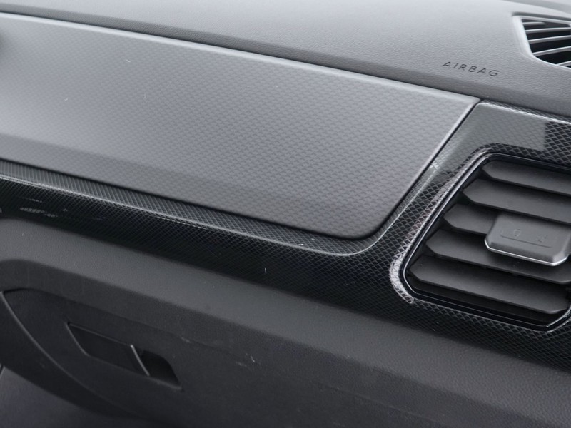 19 - Volkswagen T-Cross 1.0 tsi 95cv life