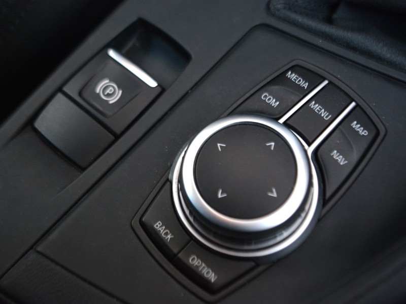 19 - BMW X1 25e xdrive business advantage steptronic