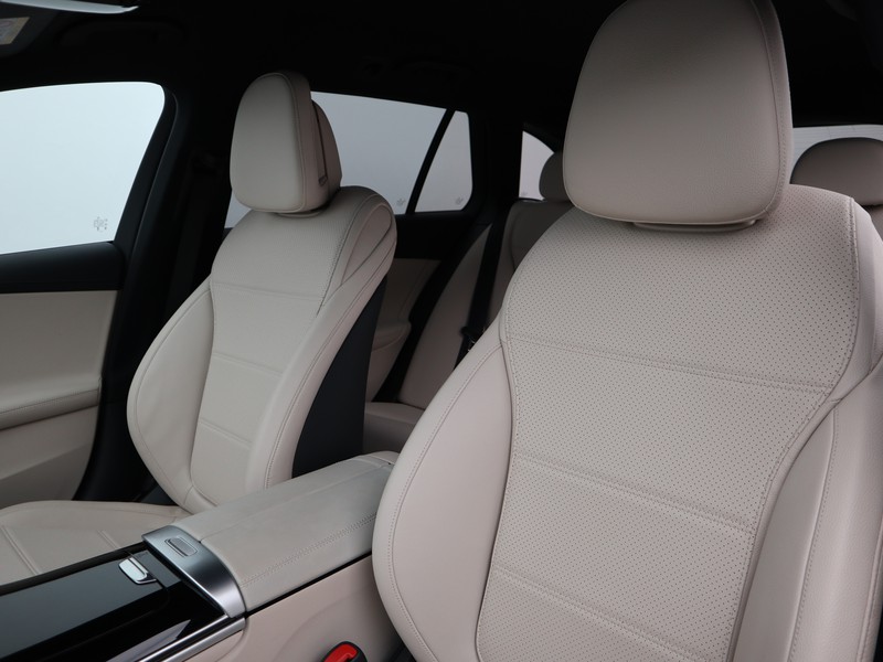 7 - Mercedes Classe C station wagon all-terrain 220 d mild hybrid premium 4matic 9g-tronic