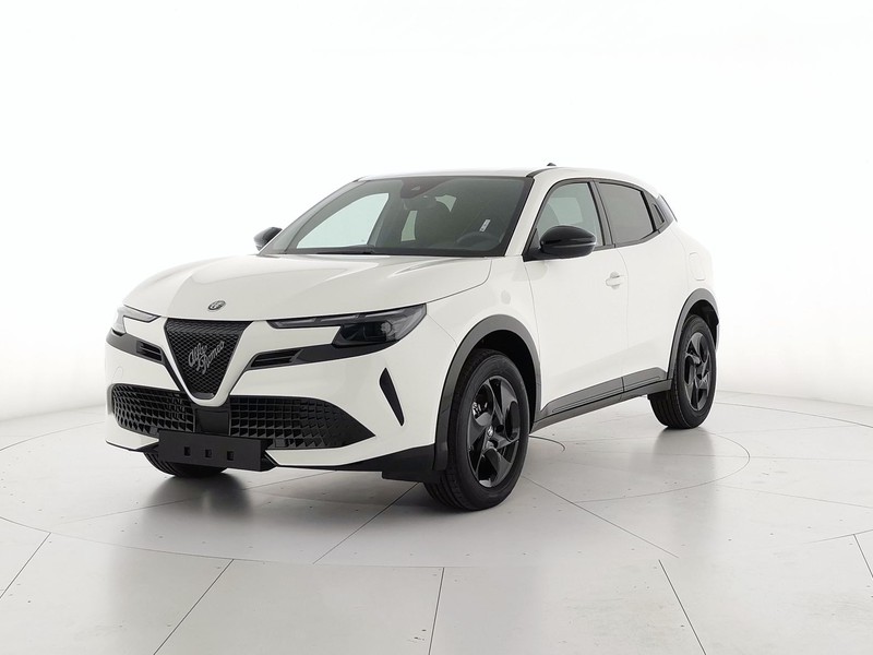 1 - Alfa Romeo Junior 1.2 hybrid 145cv ibrida edct6