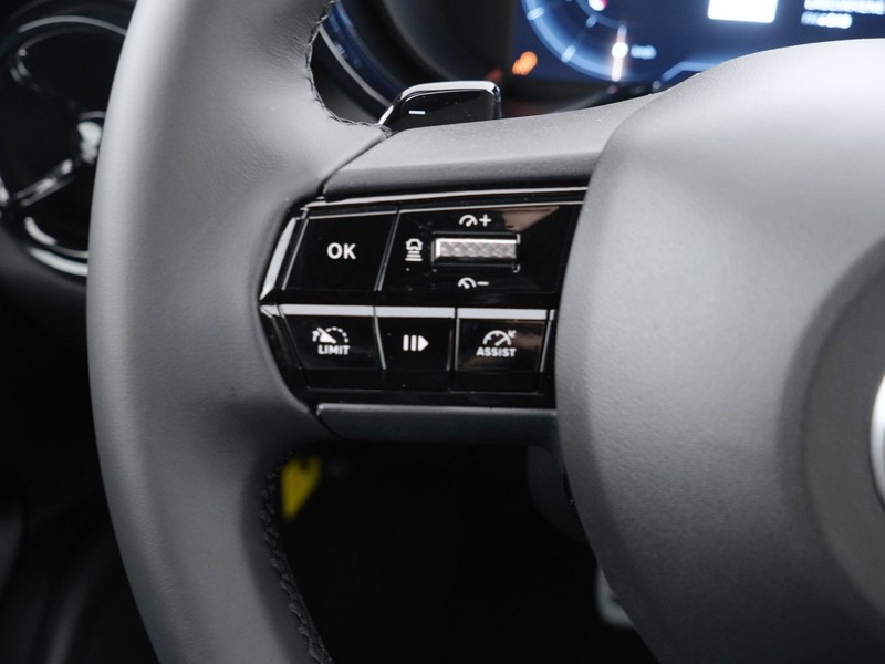 25 - Alfa Romeo Junior 1.2 hybrid 145cv ibrida edct6