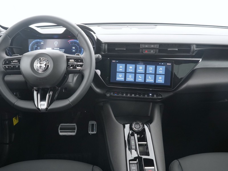 7 - Alfa Romeo Junior 1.2 hybrid 145cv ibrida edct6