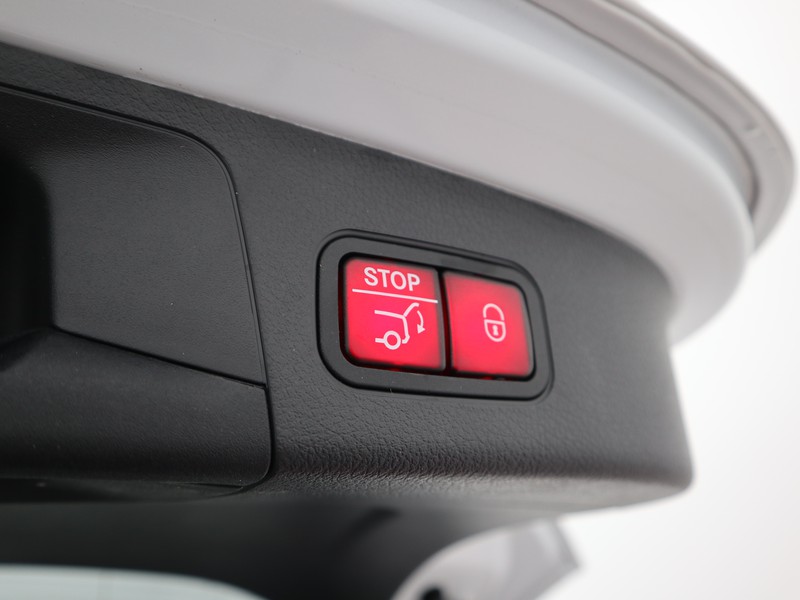 19 - Mercedes GLA 250 premium 4matic 8g-dct