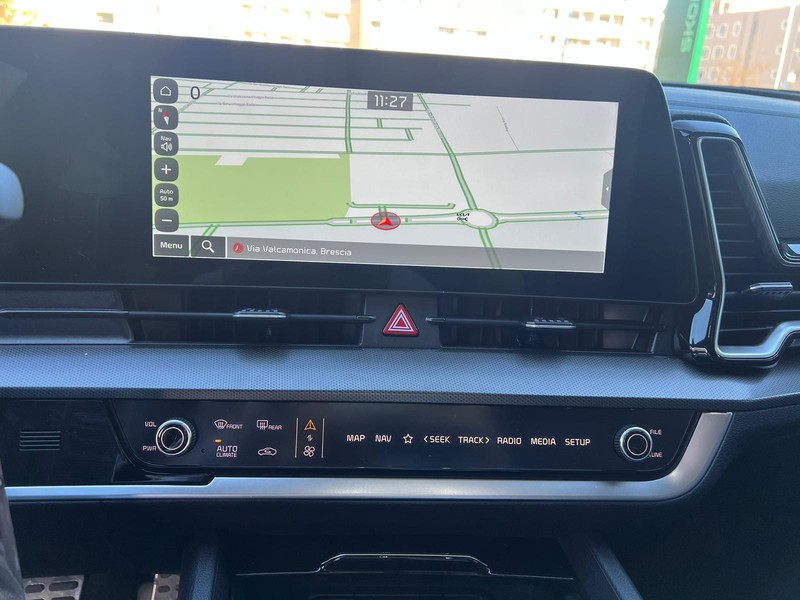 13 - Kia Sportage 1.6 t-gdi hev 210cv gt-line plus at6