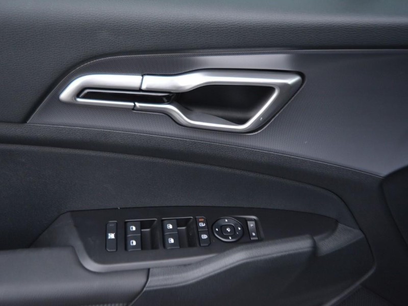 13 - Kia Sportage 1.6 t-gdi hev style 2wd at6