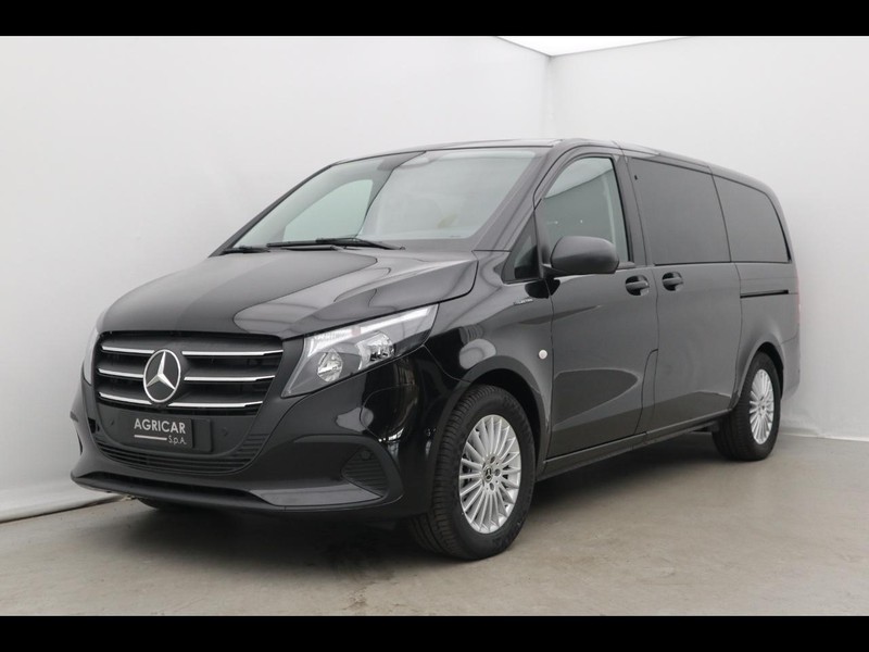 1 - Mercedes Vans Vito etourer 129 long 90kwh