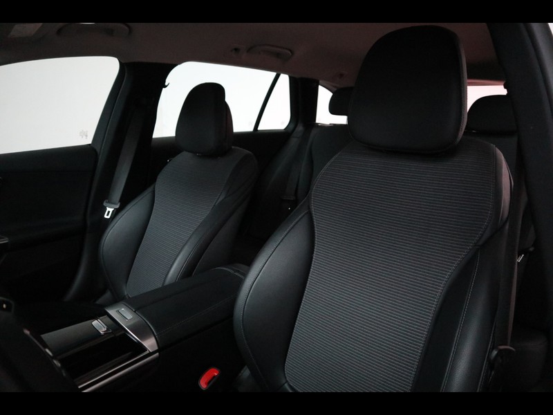 7 - Mercedes Classe C station wagon 200 d mild hybrid advanced 9g-tronic