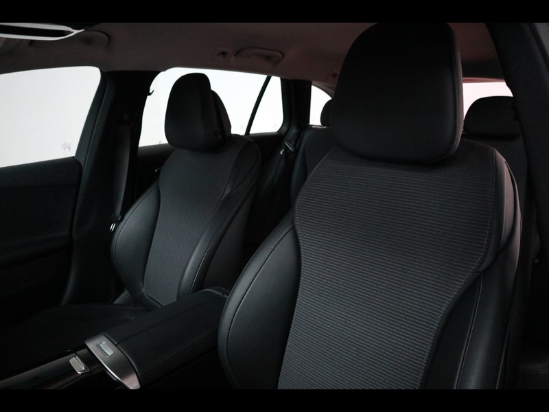 7 - Mercedes Classe C station wagon 200 d mild hybrid advanced 9g-tronic