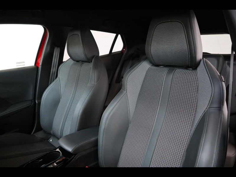 7 - Peugeot 2008 1.2 puretech 130cv gt eat s&s