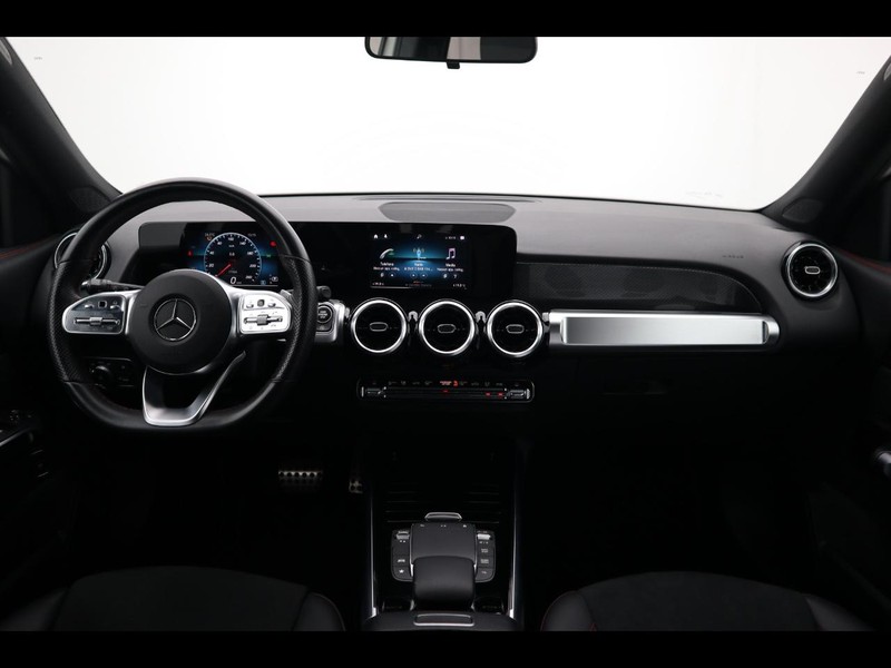 13 - Mercedes GLB 180 d premium 8g-dct 7p.ti