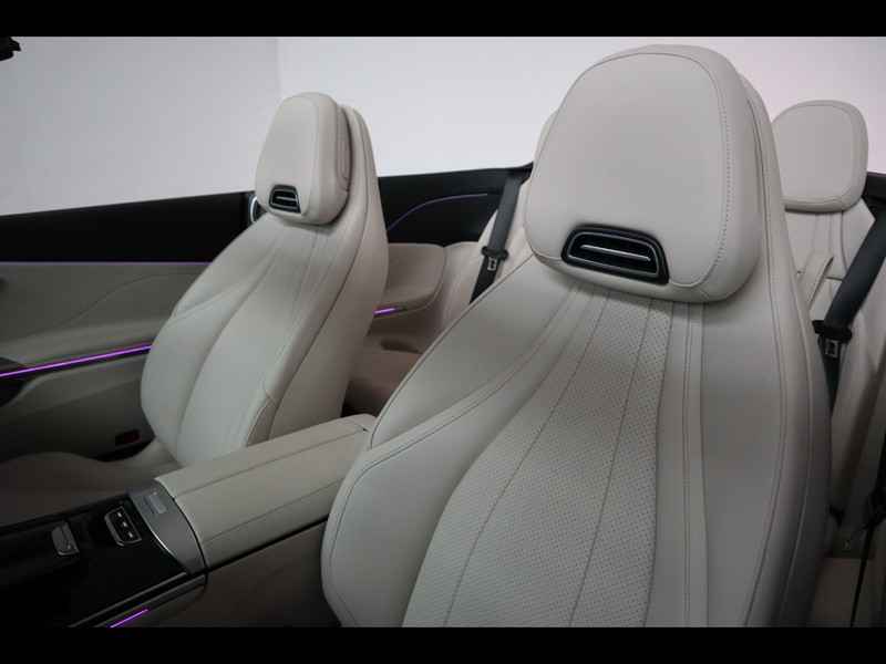 7 - Mercedes CLE cabrio 200 amg line advanced plus 9g-tronic plus