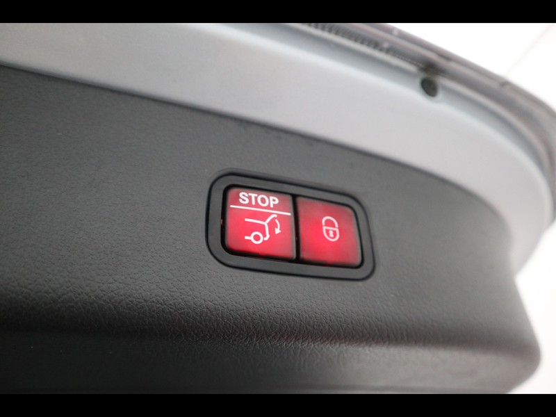 19 - Mercedes GLC suv 220 d amg advanced 4matic 9g-tronic