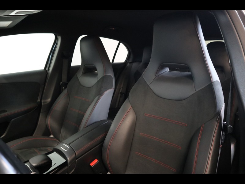 7 - Mercedes Classe A 200 d premium 8g-dct