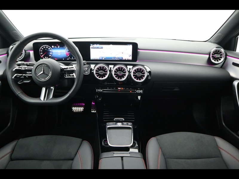 13 - Mercedes Classe A 180 d amg line advanced plus speedshift dct amg 8g