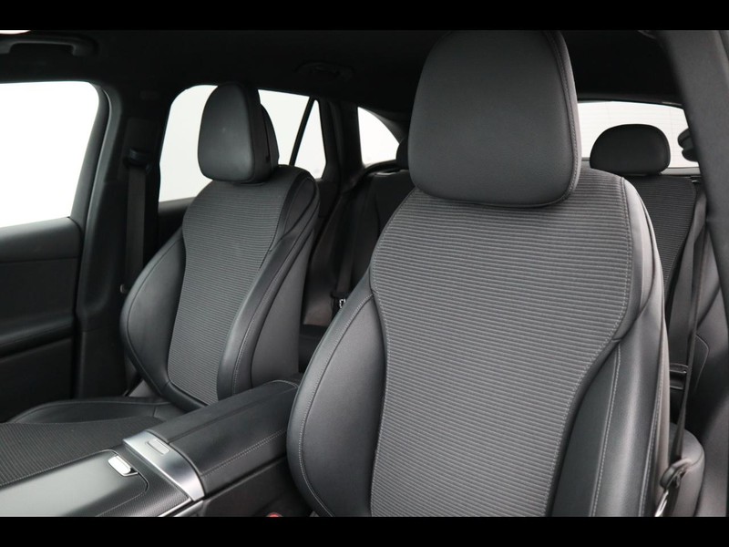 7 - Mercedes GLC suv 220 d advanced 4matic 9g-tronic