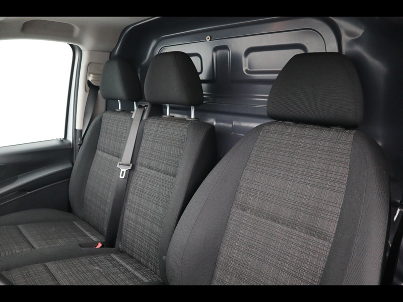 7 - Mercedes Vans Vito 114 cdi long e6