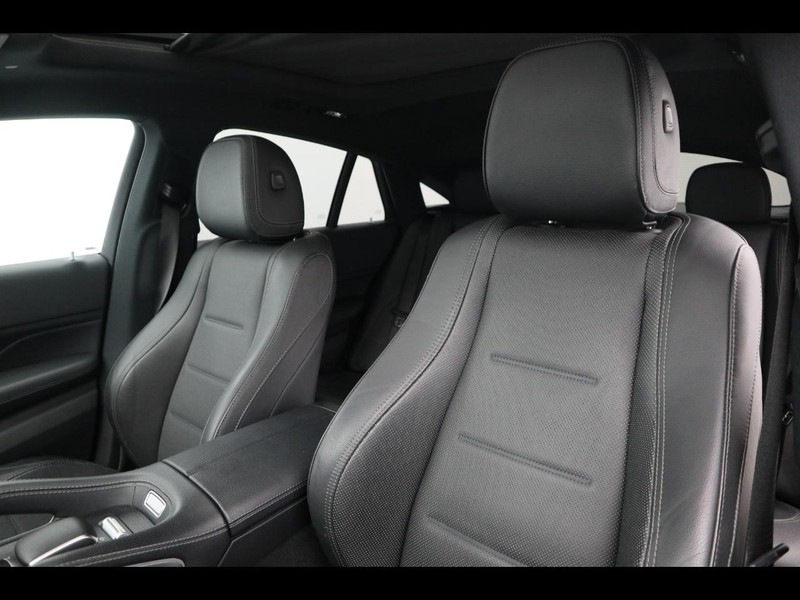 7 - Mercedes Classe GLE gle coupe 300 d mild hybrid premium pro 4matic 9g-tronic plus