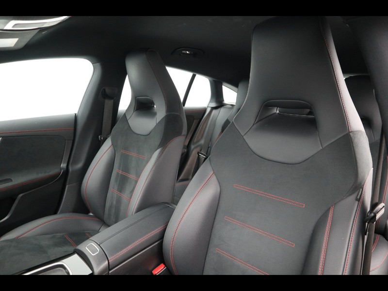 7 - Mercedes CLA shooting brake 180 d amg line advanced plus 8g-dct