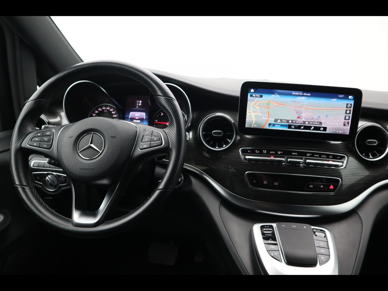 13 - Mercedes Vans Classe V extralong 220 d premium 9g-tronic plus