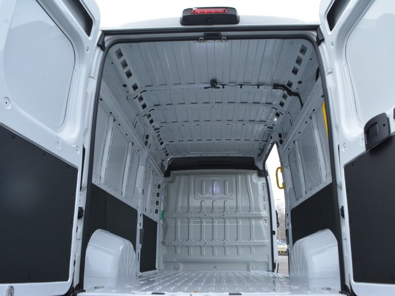 19 - Fiat Professional Ducato e maxi heavy 35 l3h2 205kw charger 22kw