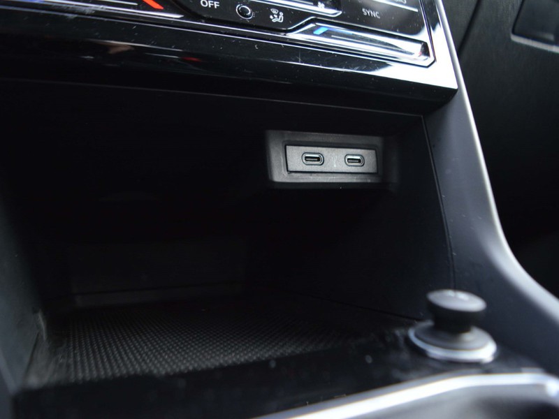 19 - Volkswagen T-Cross 1.5 tsi 150cv style dsg