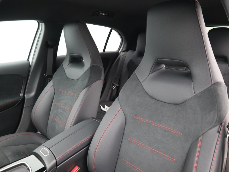 7 - Mercedes Classe A 200 d amg line advanced plus speedshift dct amg 8g