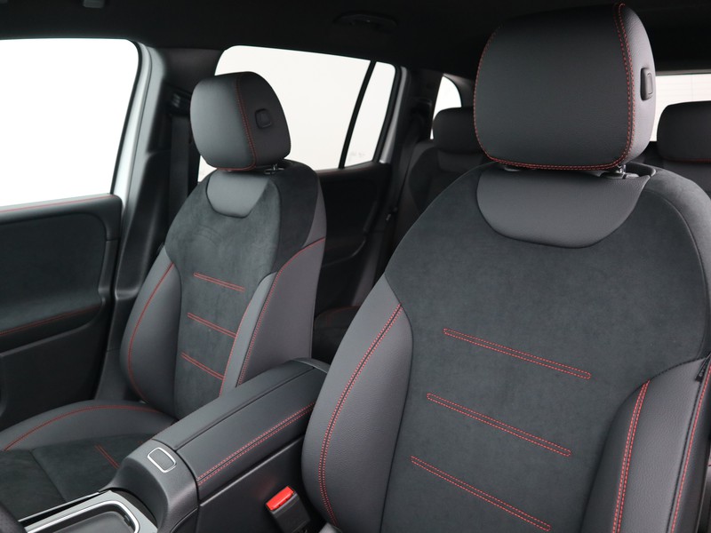 7 - Mercedes GLB 200 d amg line premium 4matic 8g-dct