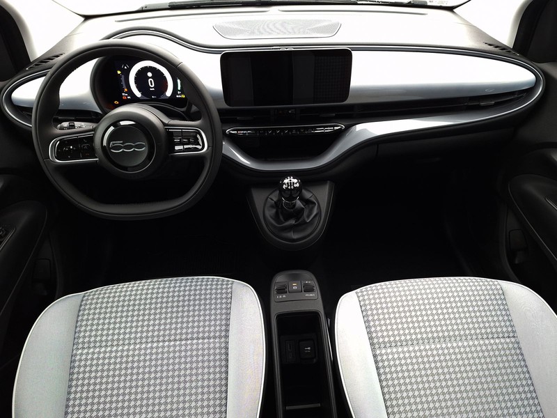 7 - Fiat 500 1.0 hybrid torino