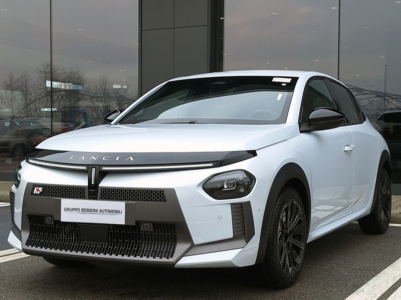 1 - Lancia Ypsilon 1.2 mhev 110cv hf line e-dct